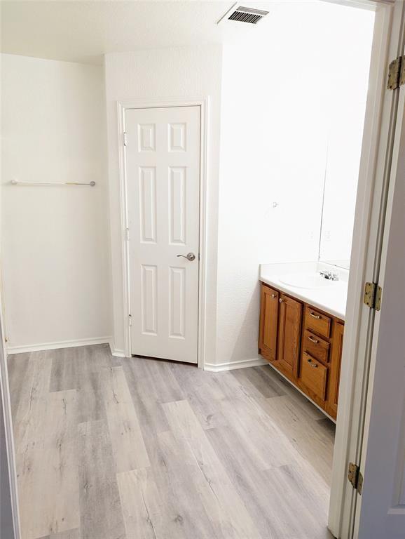 Building Photo - 1628 W Pflugerville Pkwy