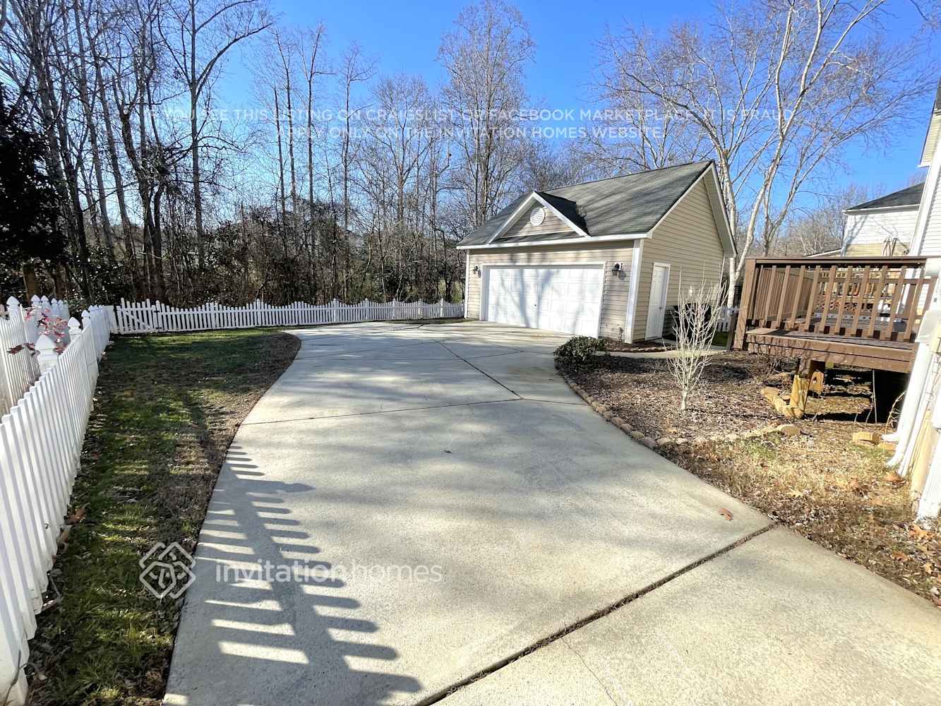 Building Photo - 9938 Willow Leaf Ln