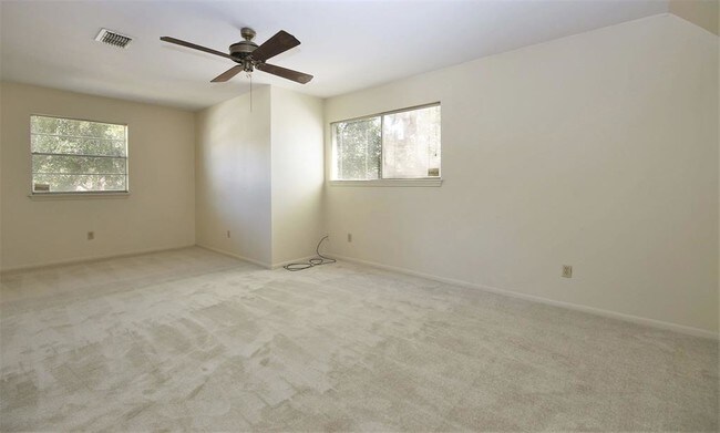 Building Photo - 10615 Windriver Dr