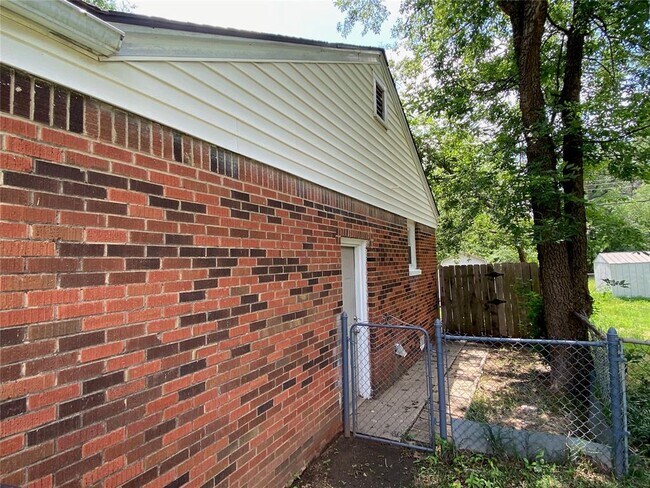 Building Photo - 3200 NW 43rd St
