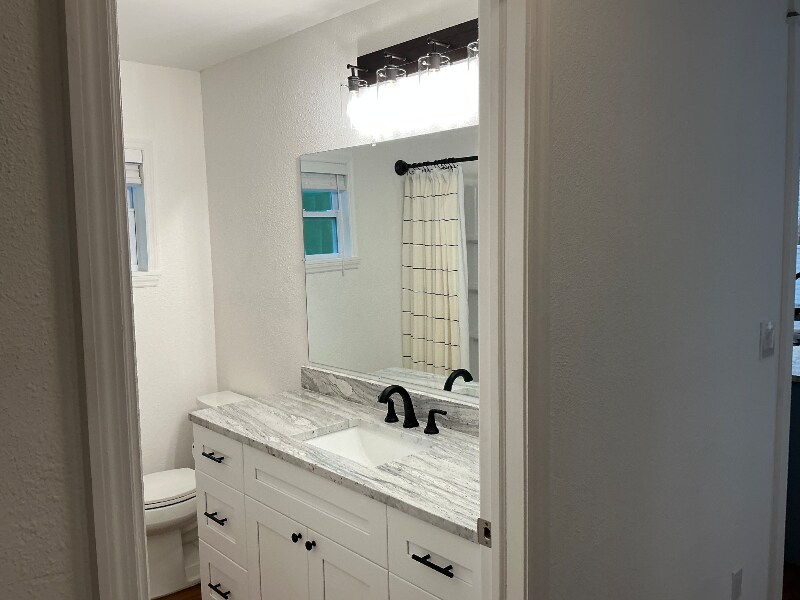 Building Photo - 2532 Coventry Rd