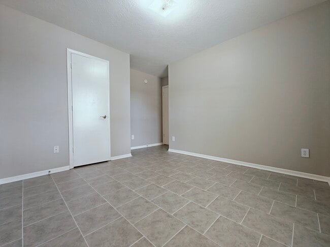 Building Photo - 2506 Teal Run Pl Dr