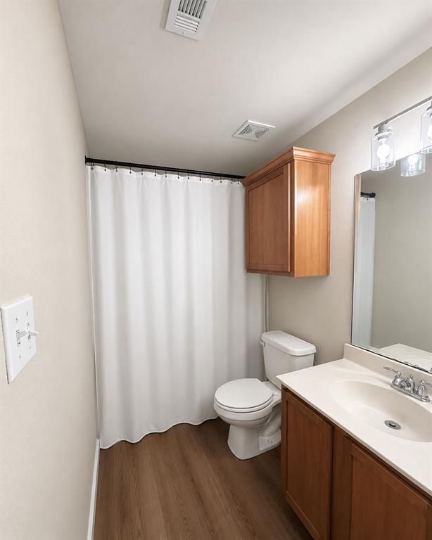 Building Photo - 10501 Wylie Dr