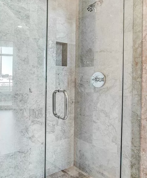 Building Photo - 2555 N Pearl St