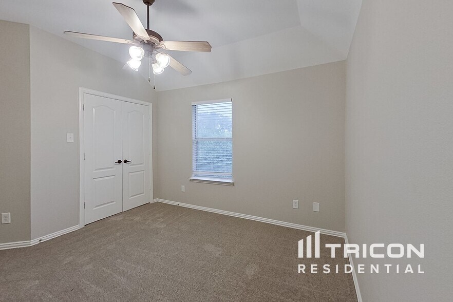 Building Photo - 2981 Cattle Baron Dr