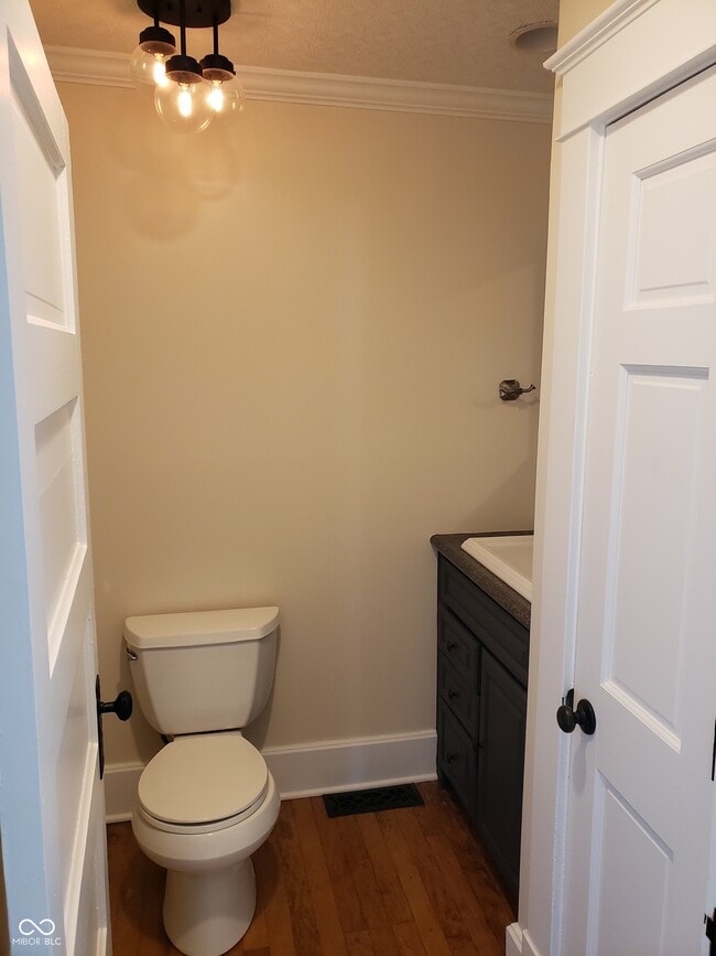 Building Photo - 1914 Commerce Ave