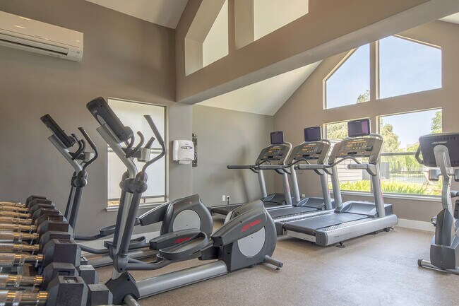 Building Photo - 117 Rock Harbor Ln