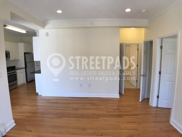 Building Photo - 2 bedroom in Cambridge MA 02138