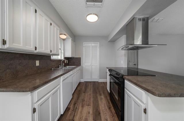 Building Photo - 7936 Berrybrook Dr