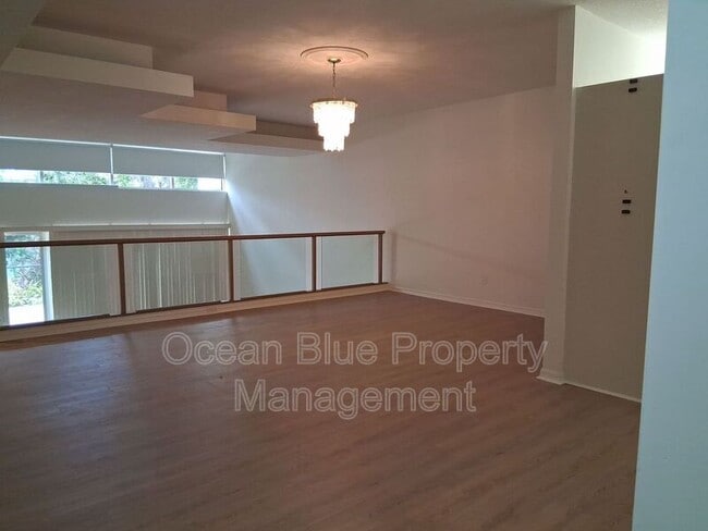 Building Photo - 1903 S MacDill Ave