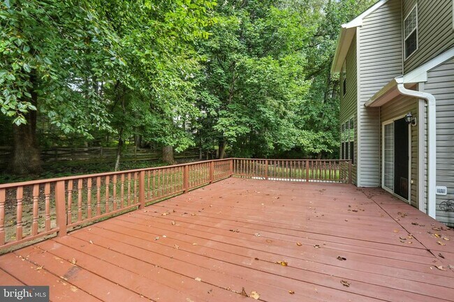 Building Photo - 14504 Kestral Ct
