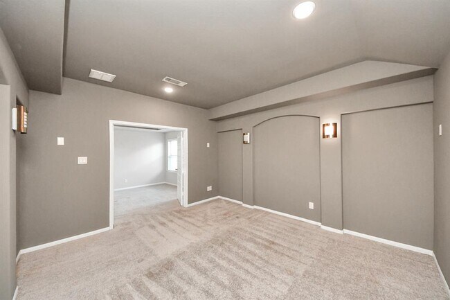 Building Photo - 30702 Barred Owl Wy