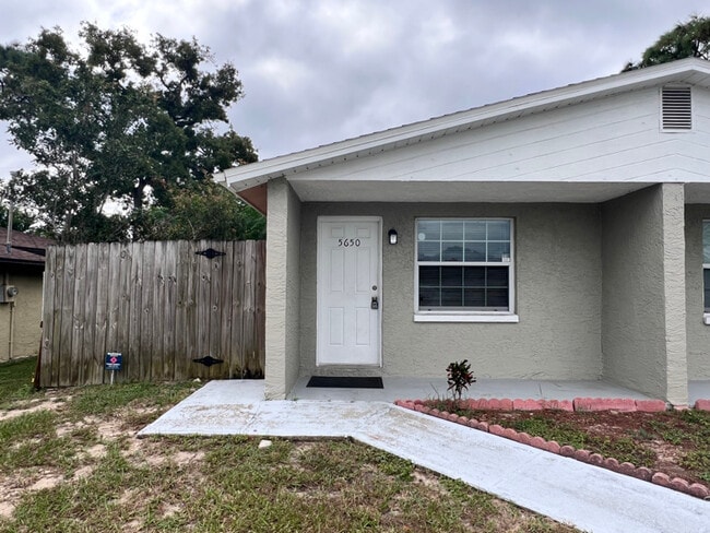 Building Photo - 5650 Golden Nugget Dr