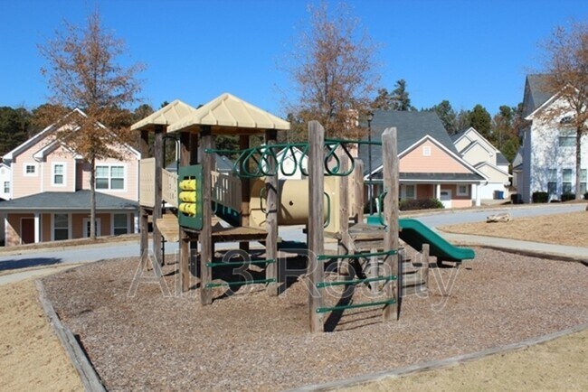 Building Photo - 4527 Heritage Pkwy