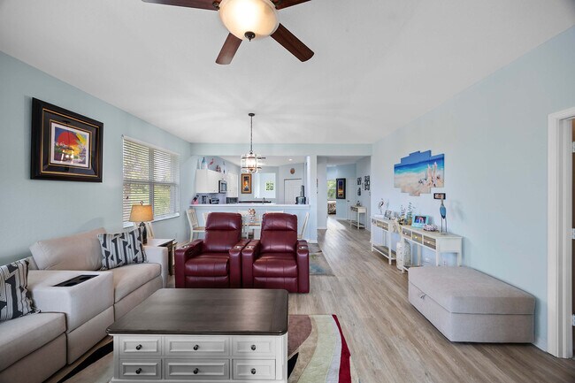 Building Photo - 8365 Whisper Trace Way