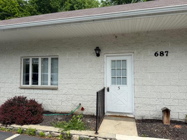 Primary Photo - 687 Jersey Ave