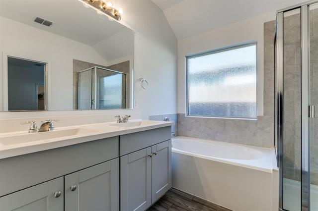 Building Photo - 2907 Meadowlands Dr