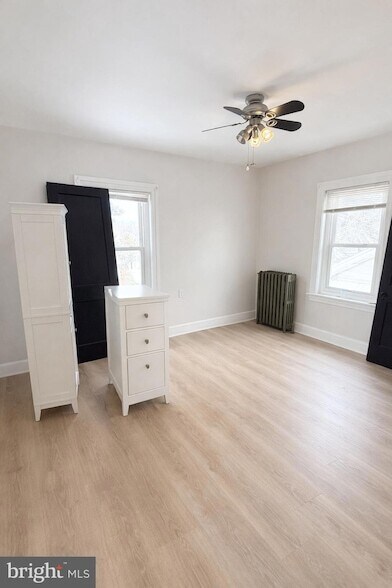 Building Photo - 1203 Cherry St