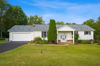 Building Photo - 1602 Westover Dr