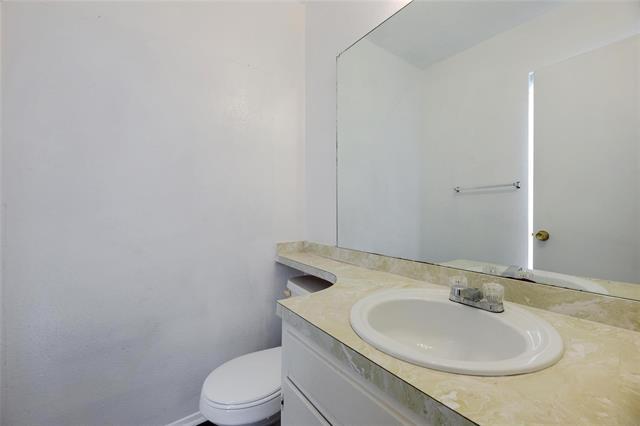 Building Photo - 1725 Indian School Rd