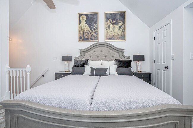 Building Photo - 1102 Stanfield Point Rd