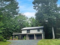 Building Photo - 36895 Connies Ln