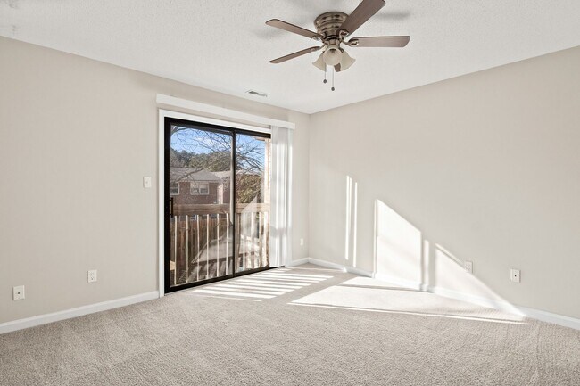 Building Photo - 1507 Clermont Rd