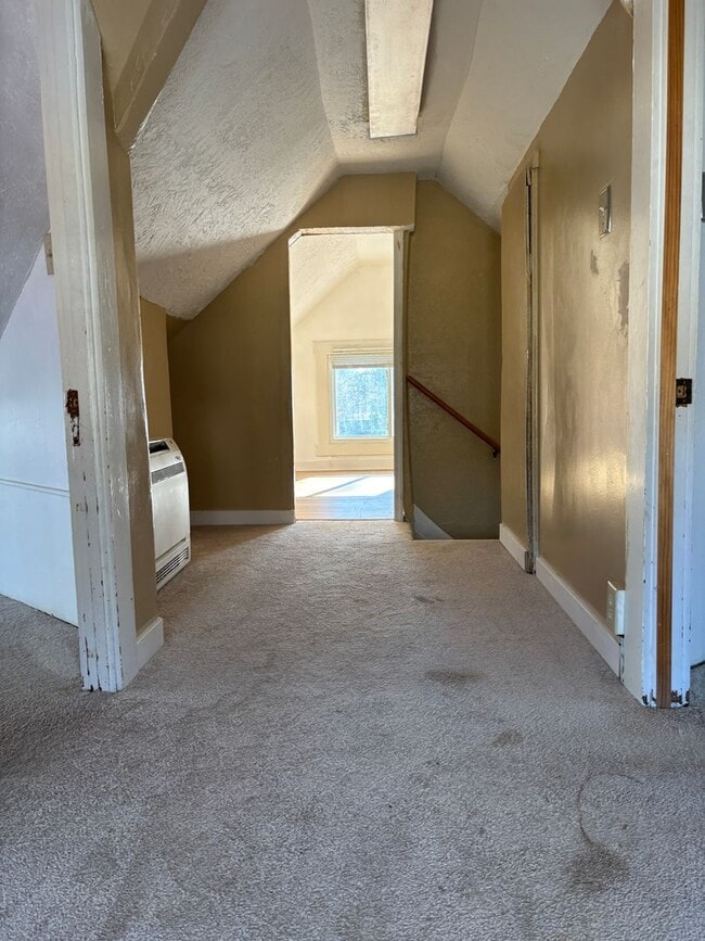 Building Photo - 14 W Carrollton Ave