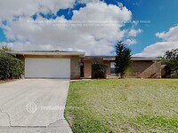 Building Photo - 620 Swallow Dr