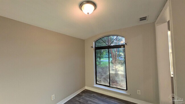 Building Photo - 3500 W Cervantes St