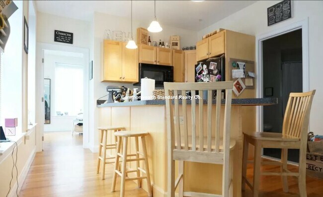 Building Photo - 7 Sutherland Rd