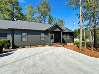 Building Photo - 3717 Greenpond Rd