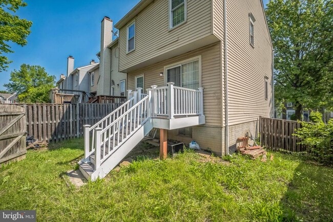 Building Photo - 10819 Campaign Ct