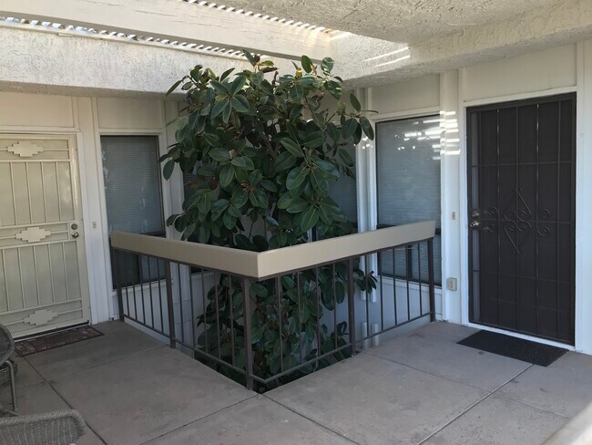 Building Photo - 3002 N 70th St