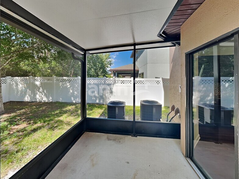 Building Photo - 440 Forest Meadow Ln