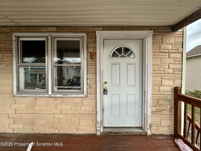 Building Photo - 194 Nicholson St