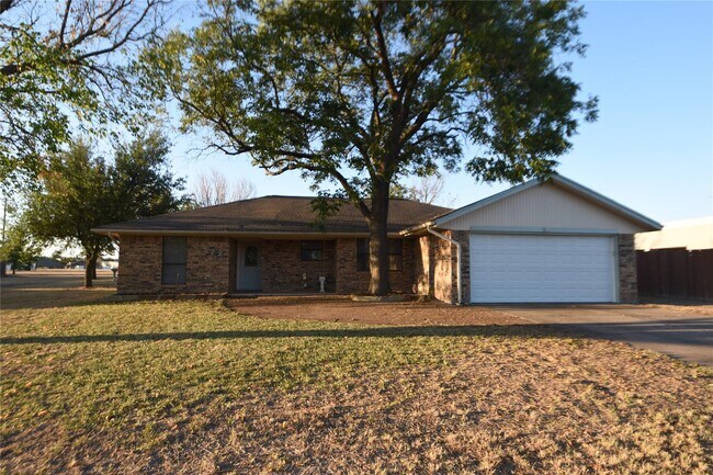 Building Photo - 522 Moonlight Trl