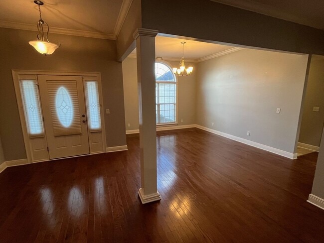 Building Photo - Spacious 4-Bedroom Home with Modern Comforts in Valdosta