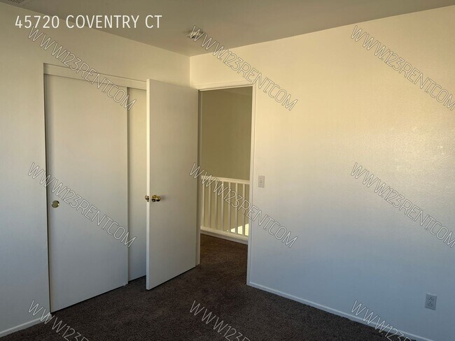 Building Photo - 45720 Coventry Ct.
