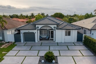 Building Photo - 18316 SW 145th Ave