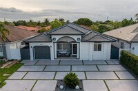 Building Photo - 18316 SW 145th Ave