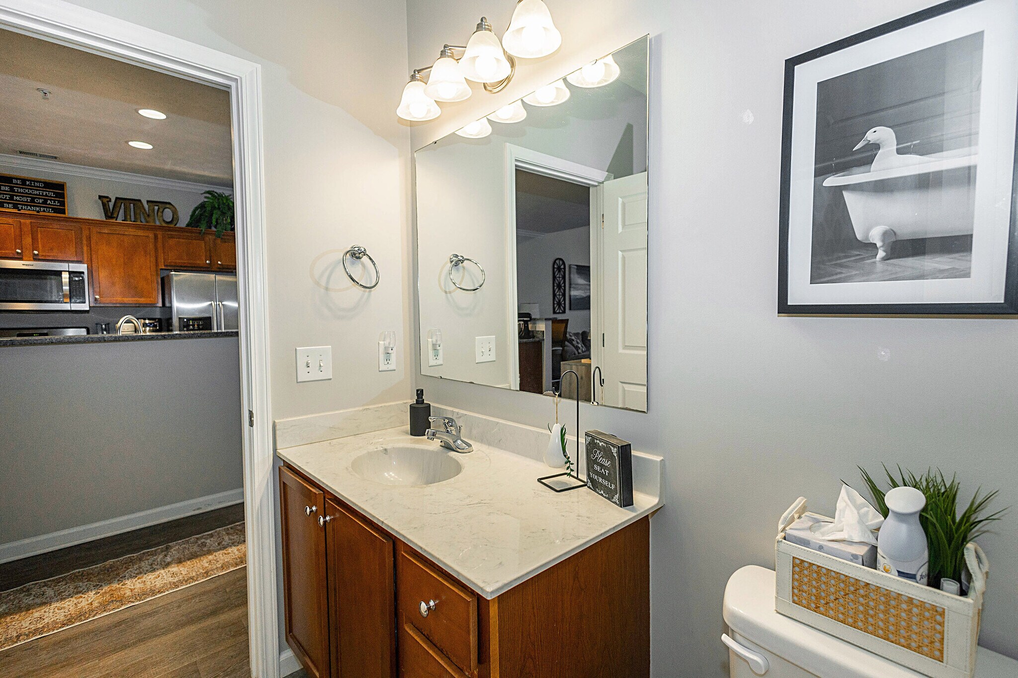 Building Photo - 6595 Reserve Dr