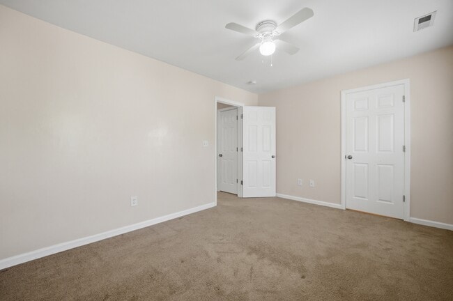 Building Photo - 5109 James St