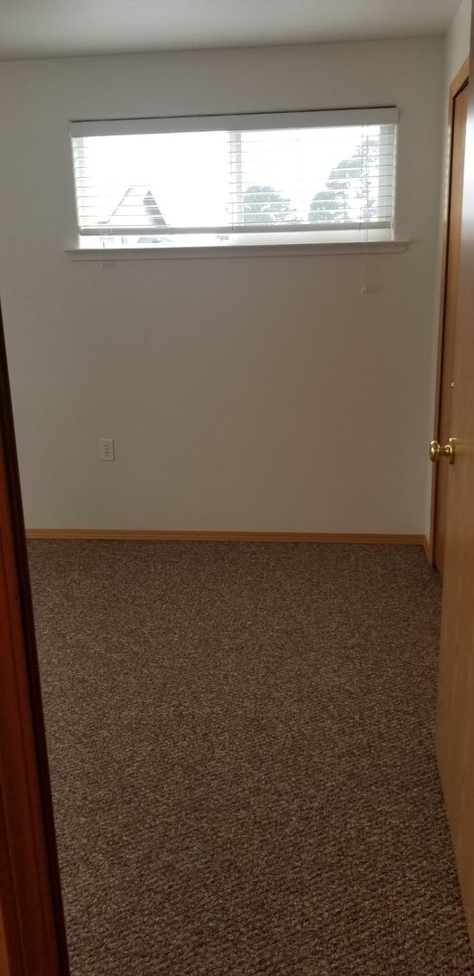 Building Photo - SP42