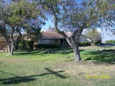 Primary Photo - Cottonwood Apartments