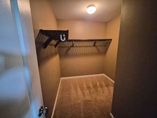 Building Photo - 103 Palin Trail