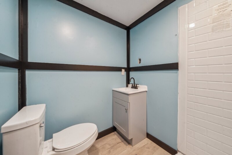 Building Photo - 75 Sycamore St