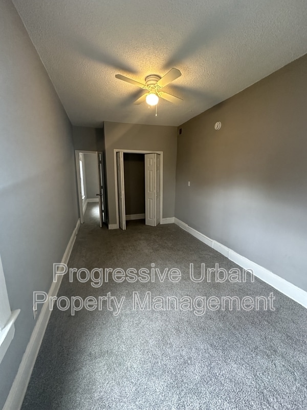 Building Photo - 4520 Bush Ave