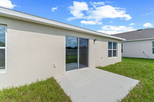 Building Photo - Be the first to rent this new 3BR 2BA home in SW Ocala!