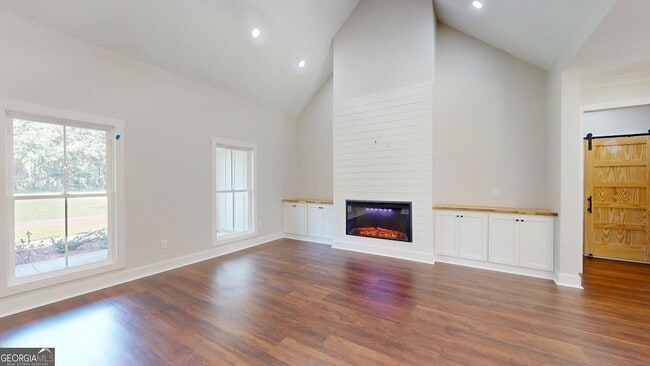 Building Photo - 53 Jericho Ln